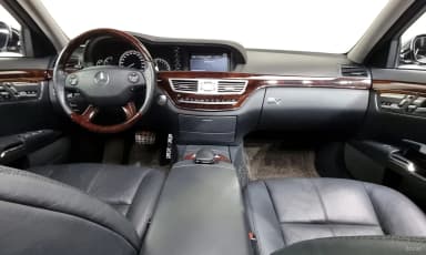 S-Class W221