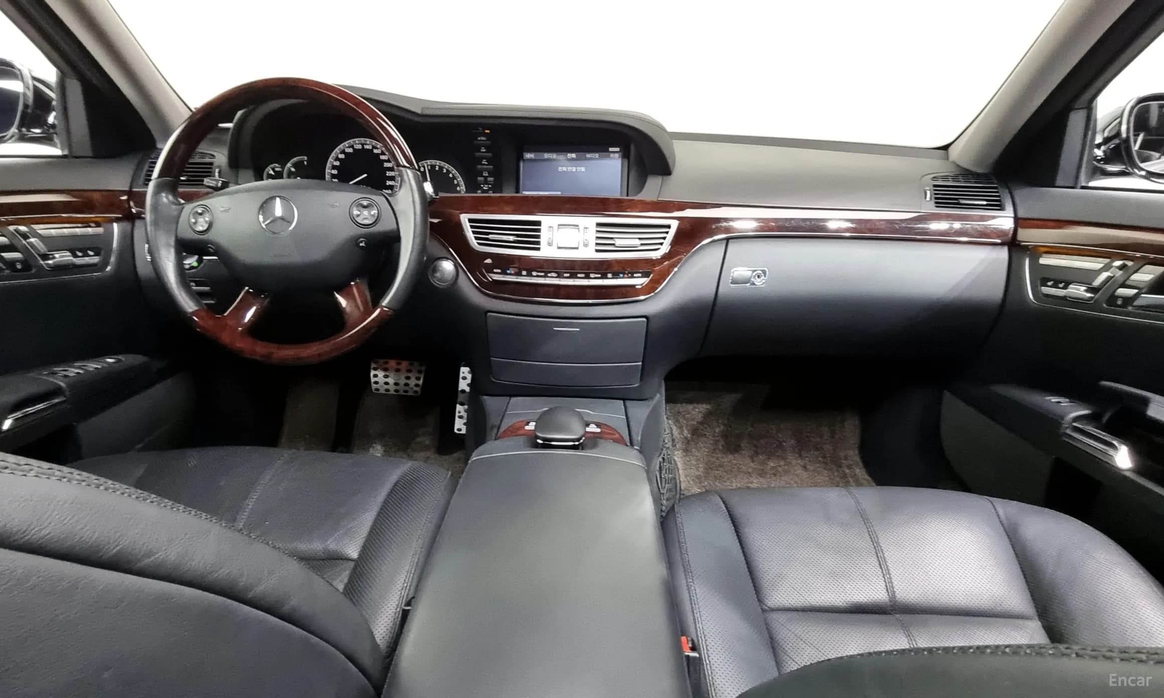 S-Class W221