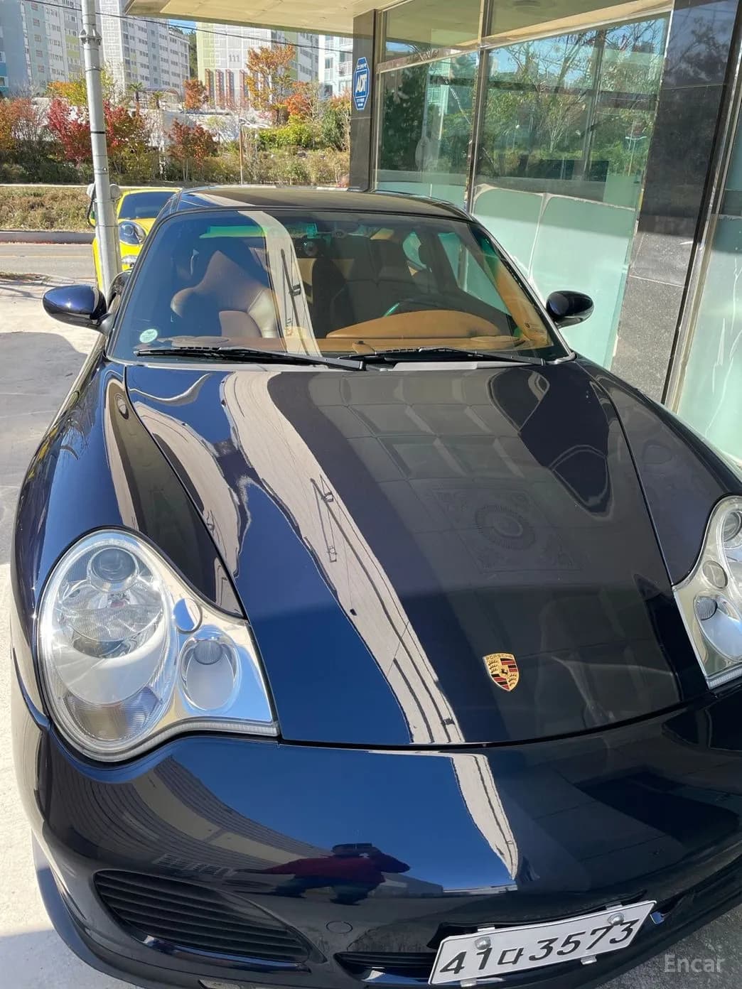 910