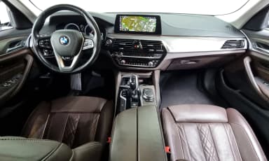 5 Series (G30)