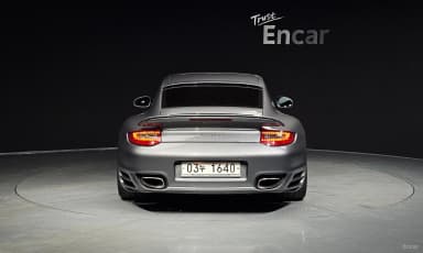 910