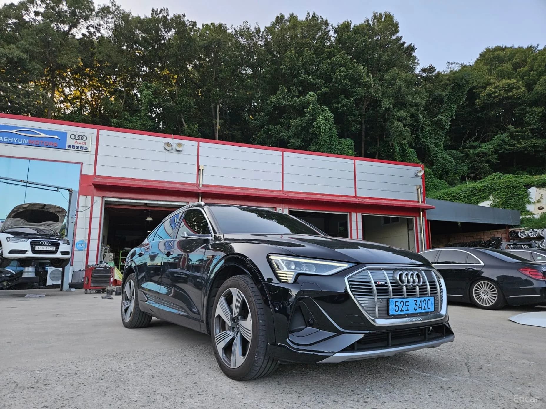 e-tron