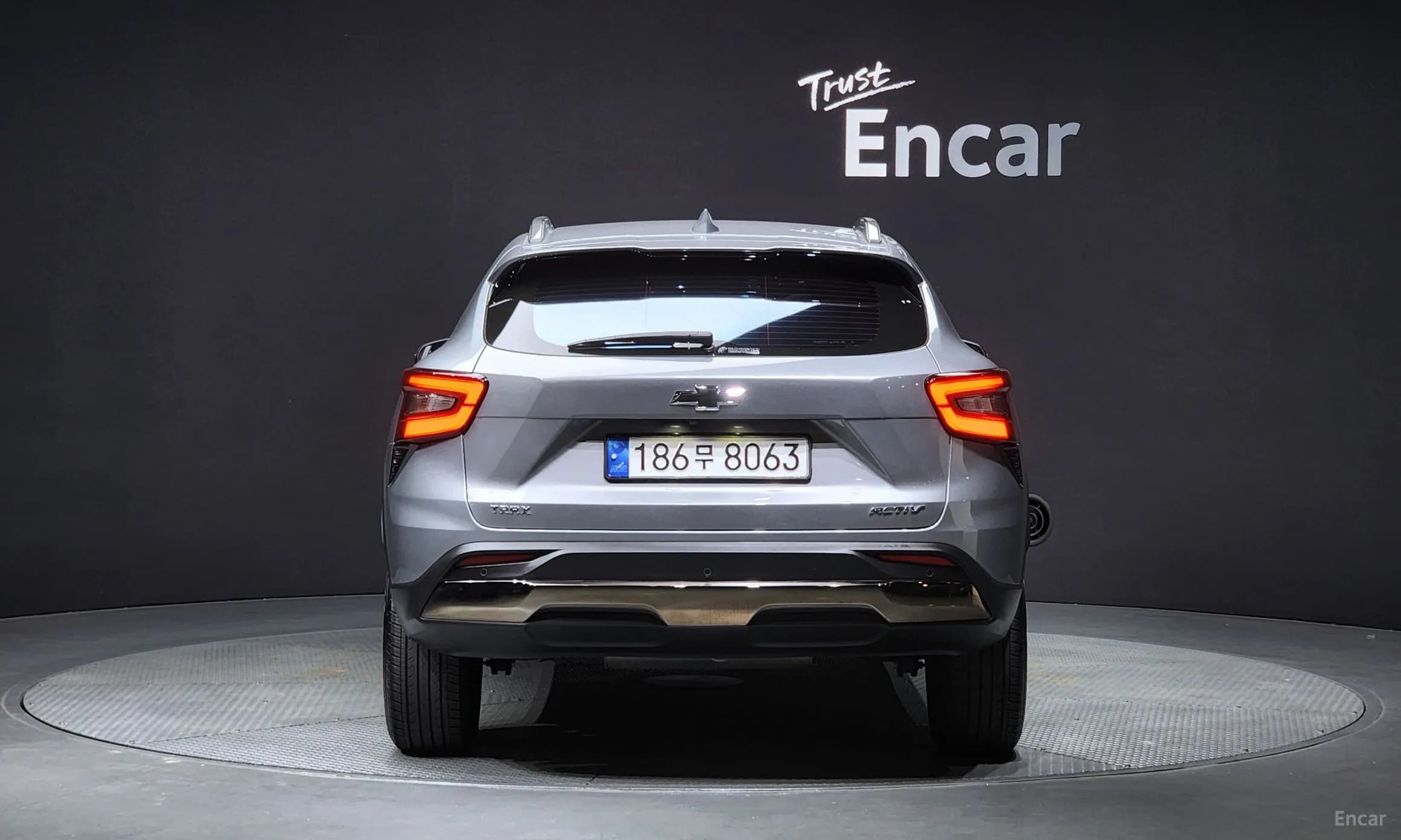 Trax Crossover
