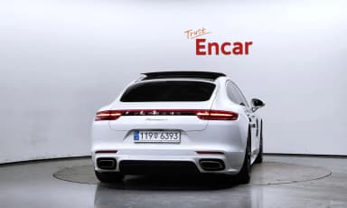Panamera (971)