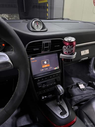910