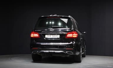 GLS-Class X166
