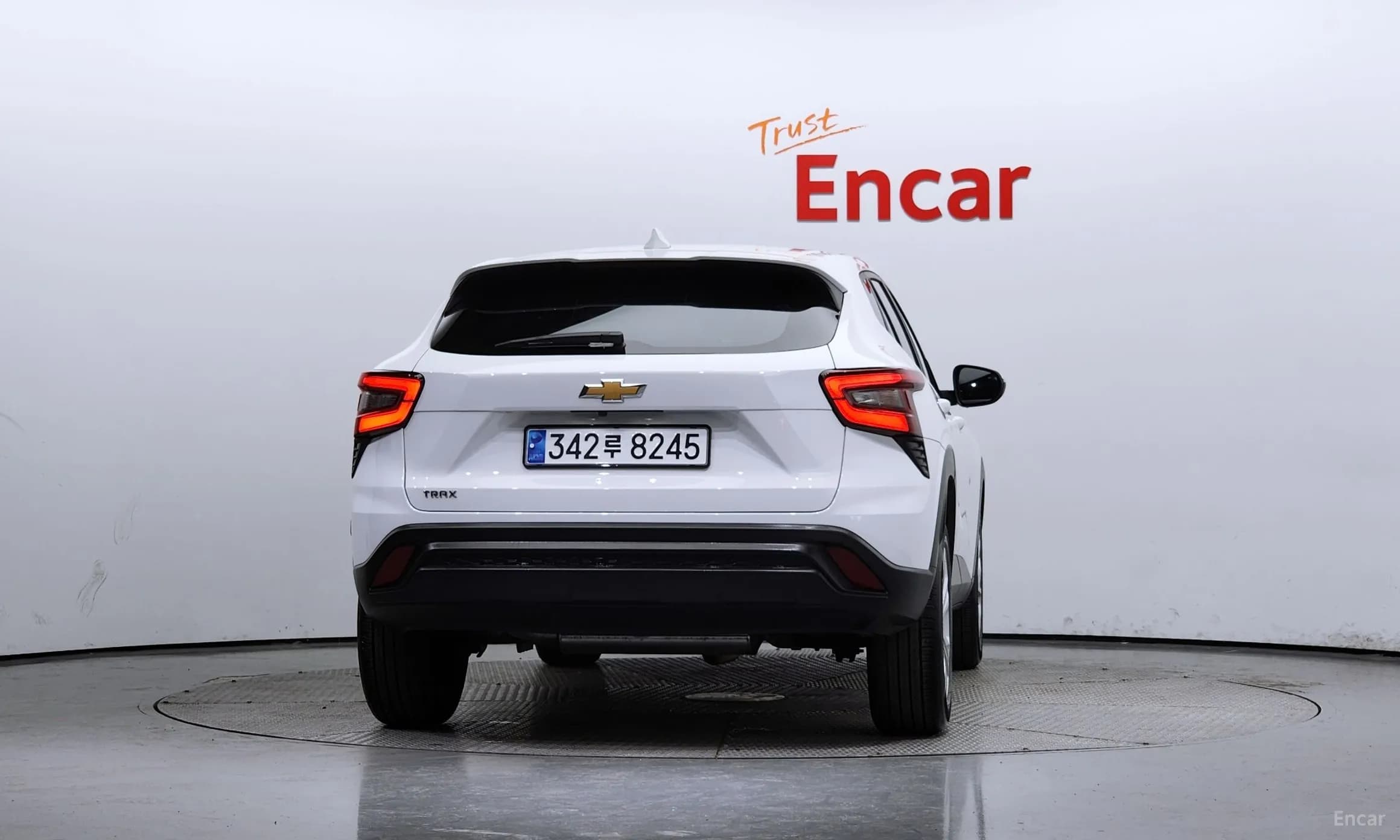 Trax Crossover