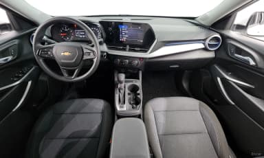 Trax Crossover
