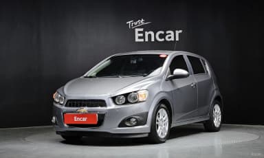 Aveo Hatchback