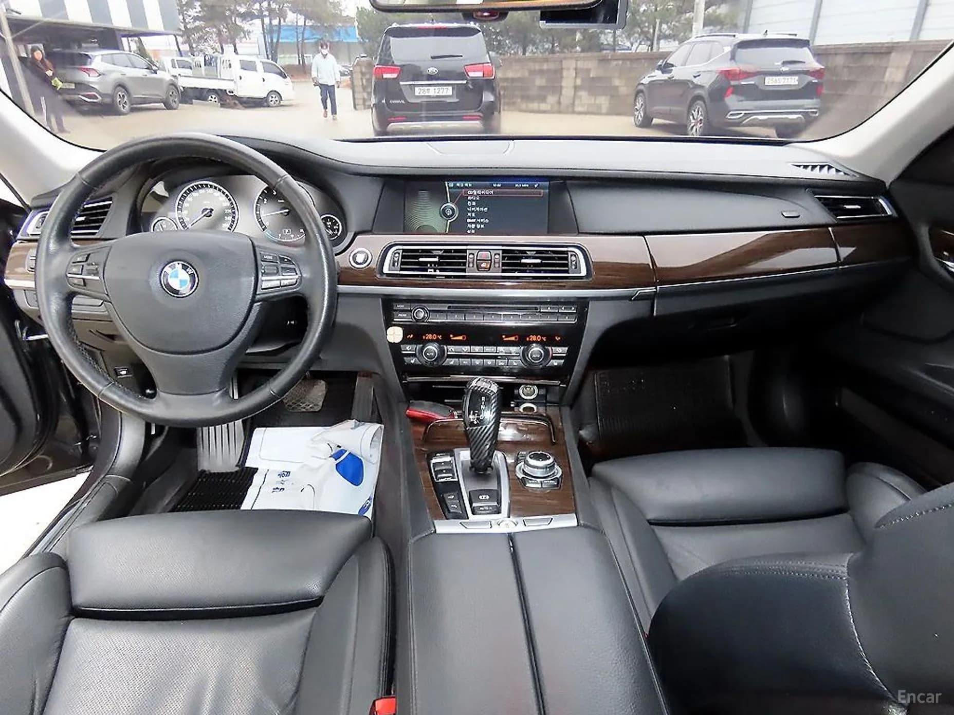 7 Series (F01)