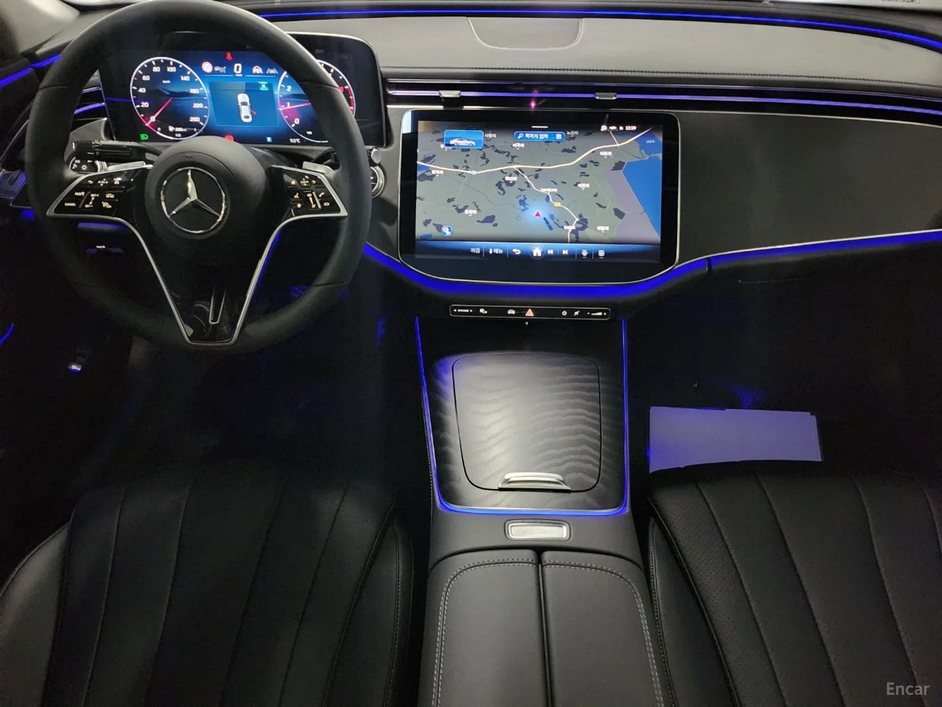 E-Class W214