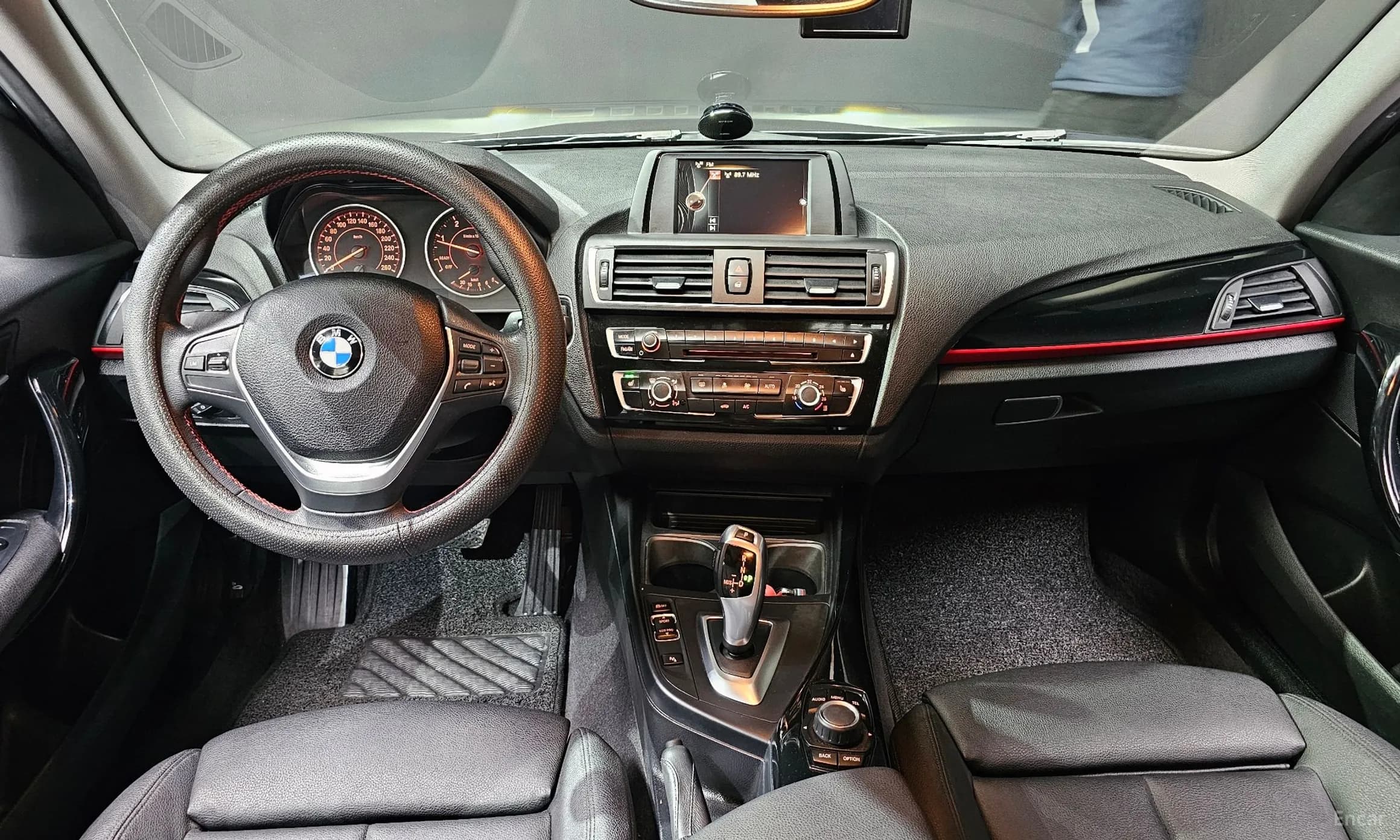 1 Series (F20)