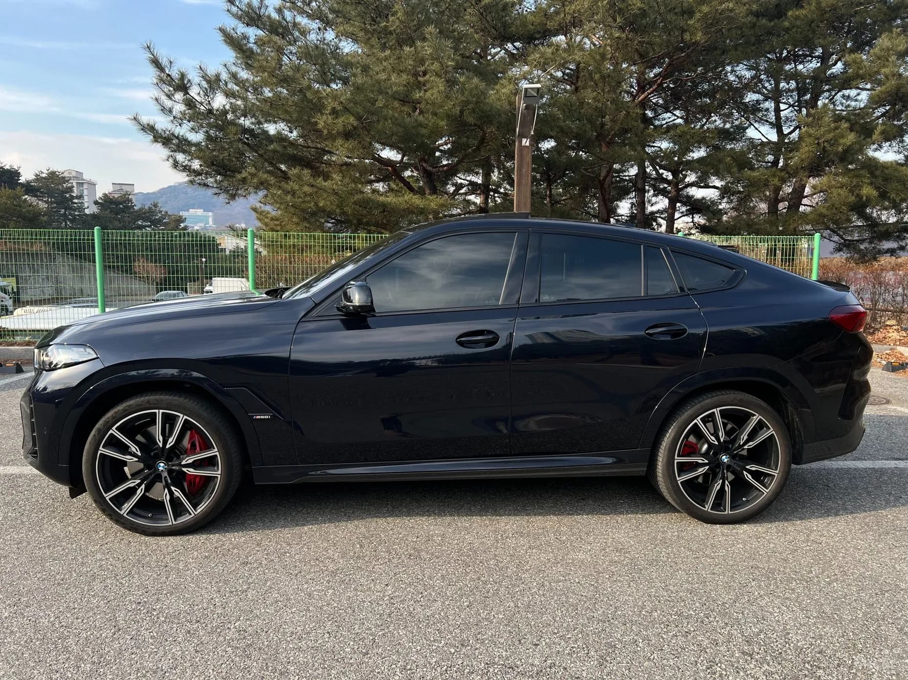 X6 (G06)