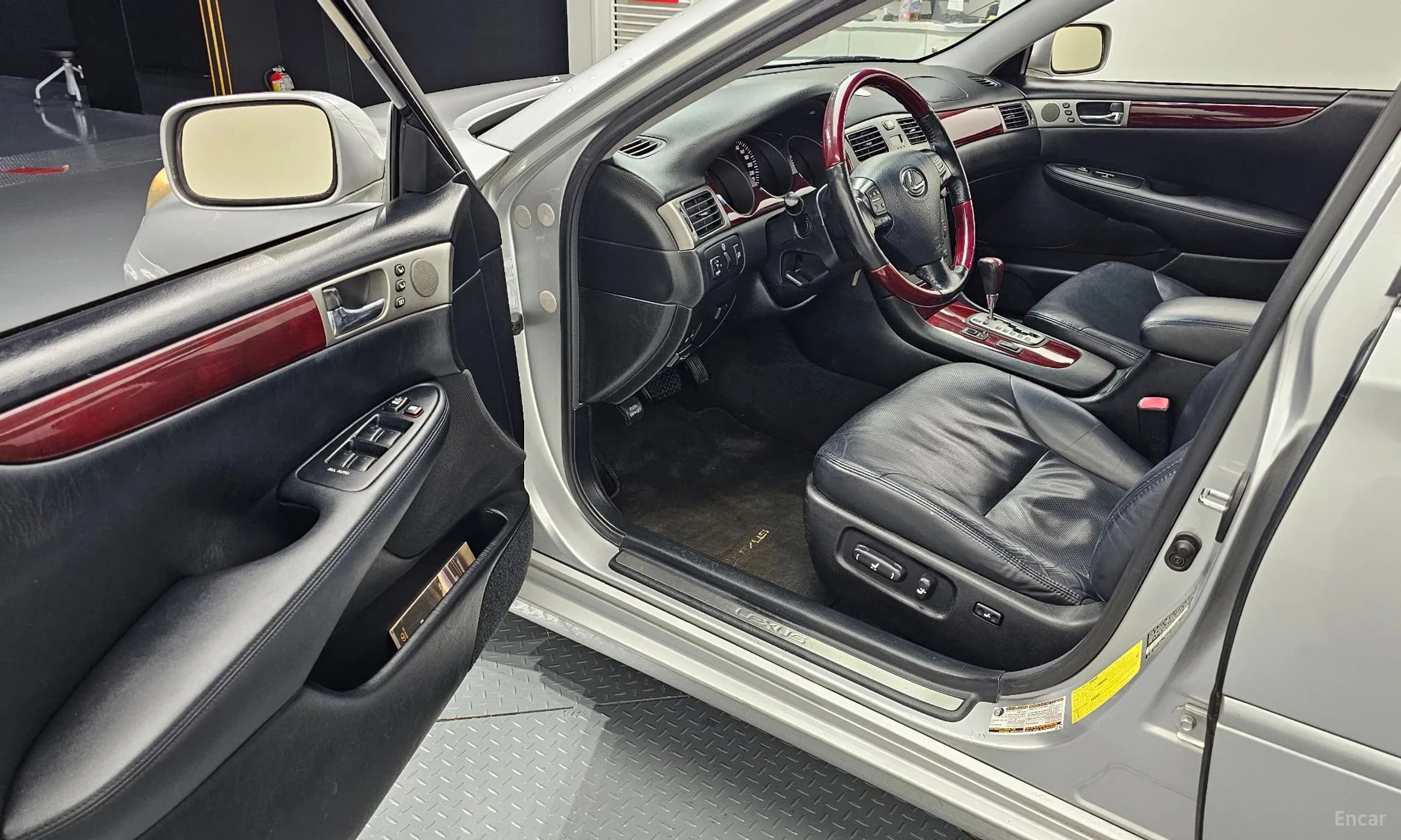 ES330