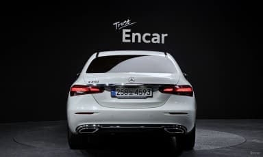 E-Class W213