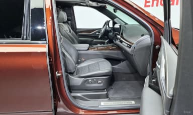 Escalade 5th Generation