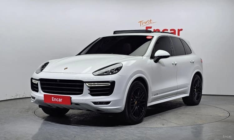 New Cayenne