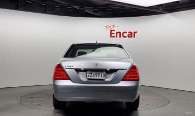 S-Class W221