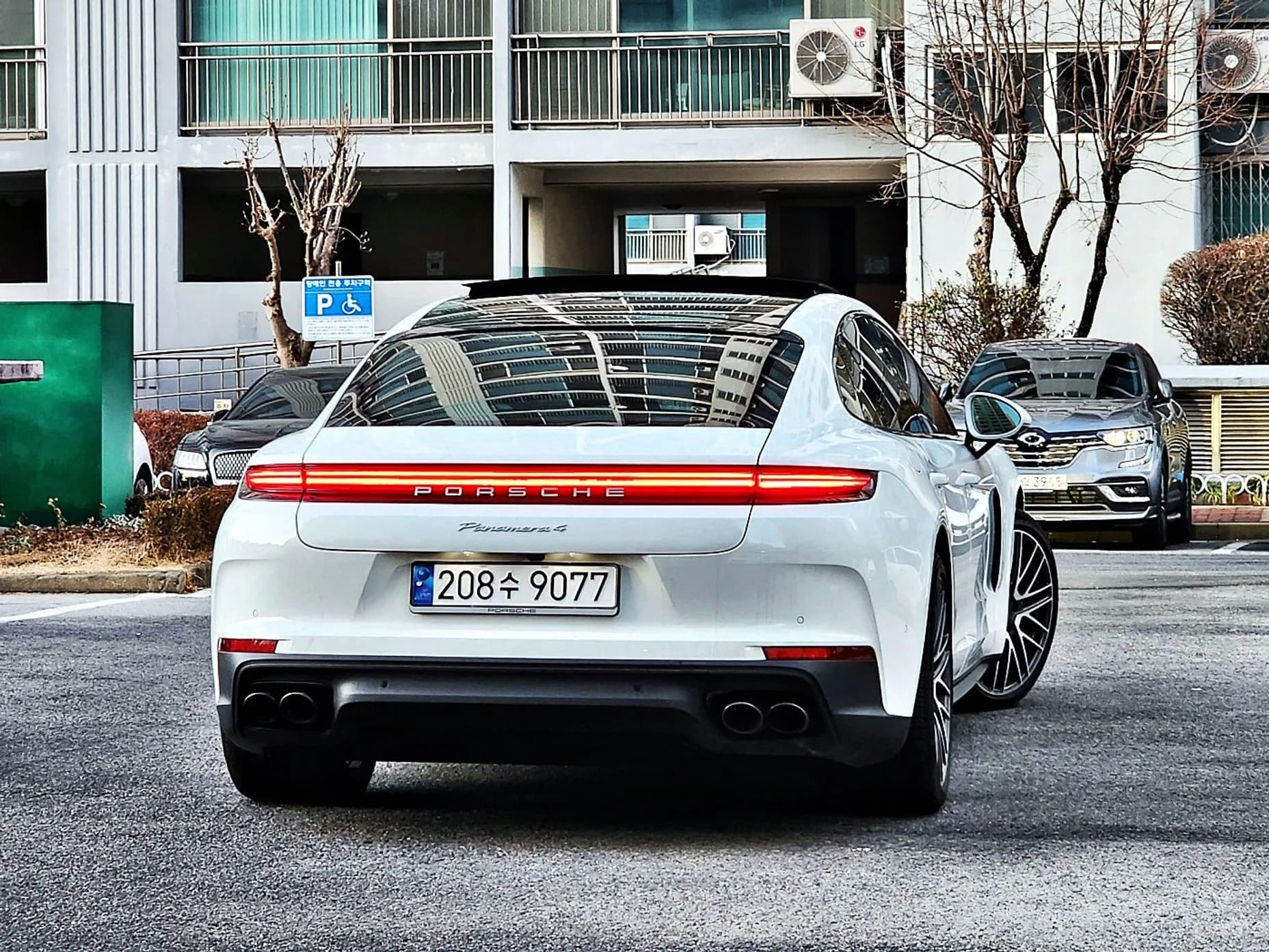 Panamera (972)