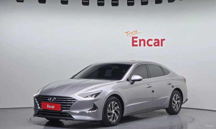 Sonata Hybrid (DN8)