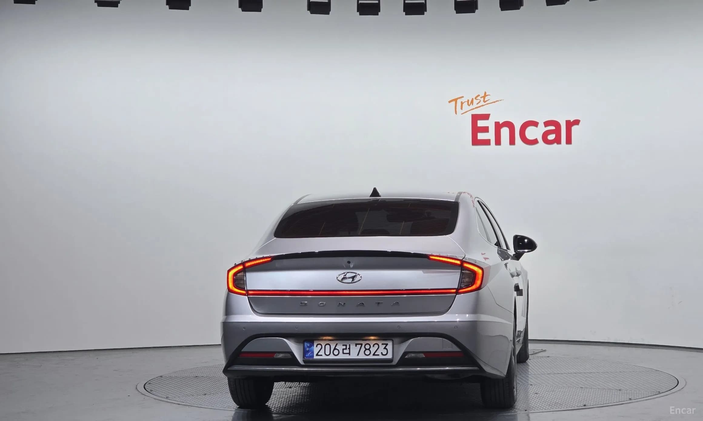 Sonata Hybrid (DN8)