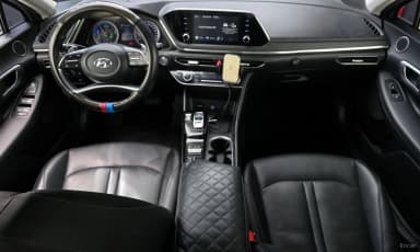 Sonata Hybrid (DN8)