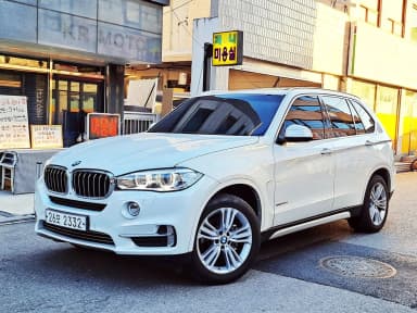 X5 (F15)
