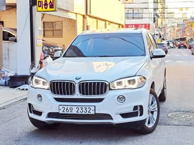 X5 (F15)