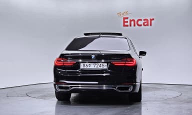 7 Series (G11)