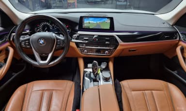 5 Series (G30)