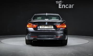 Series 4 (F32)