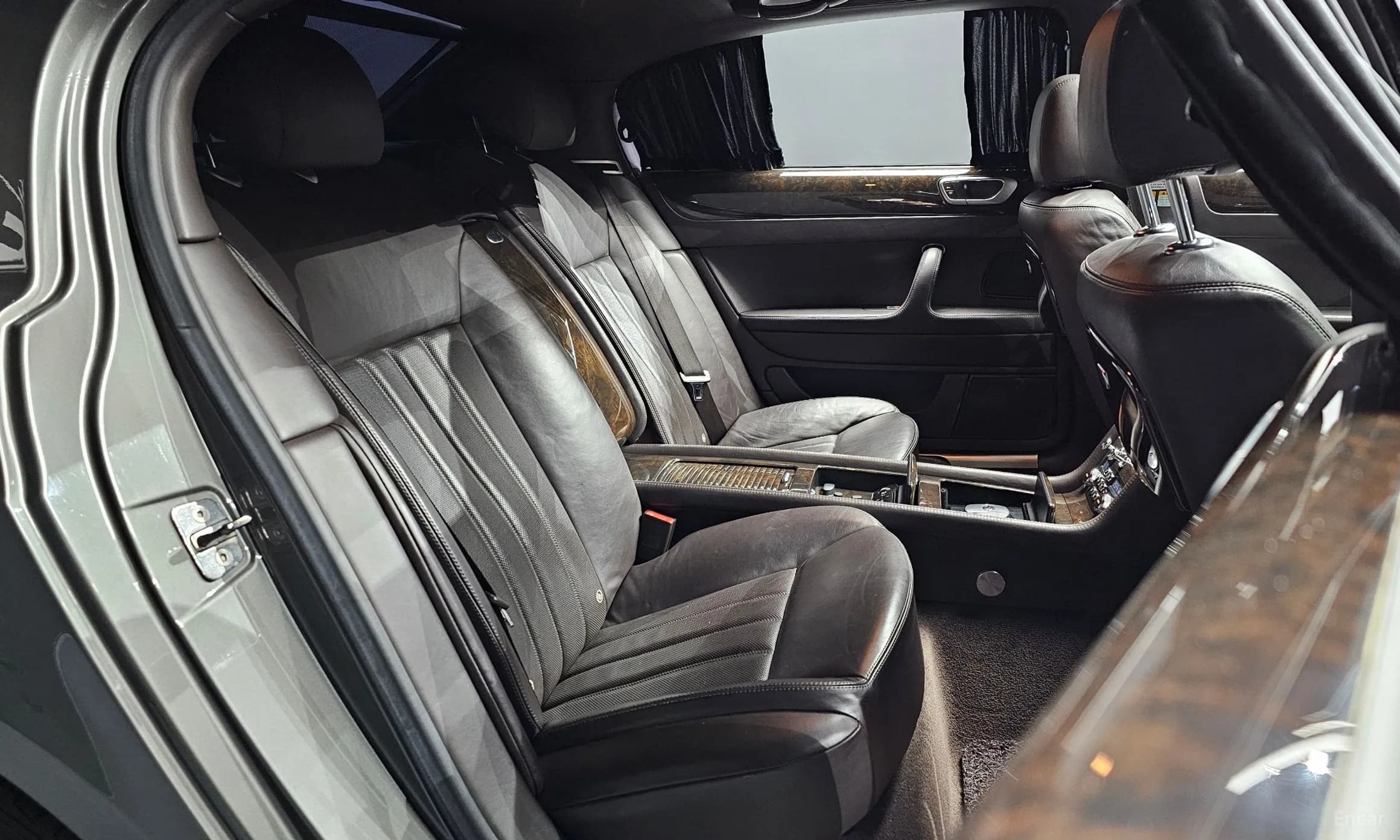 Flying Spur Gen 1