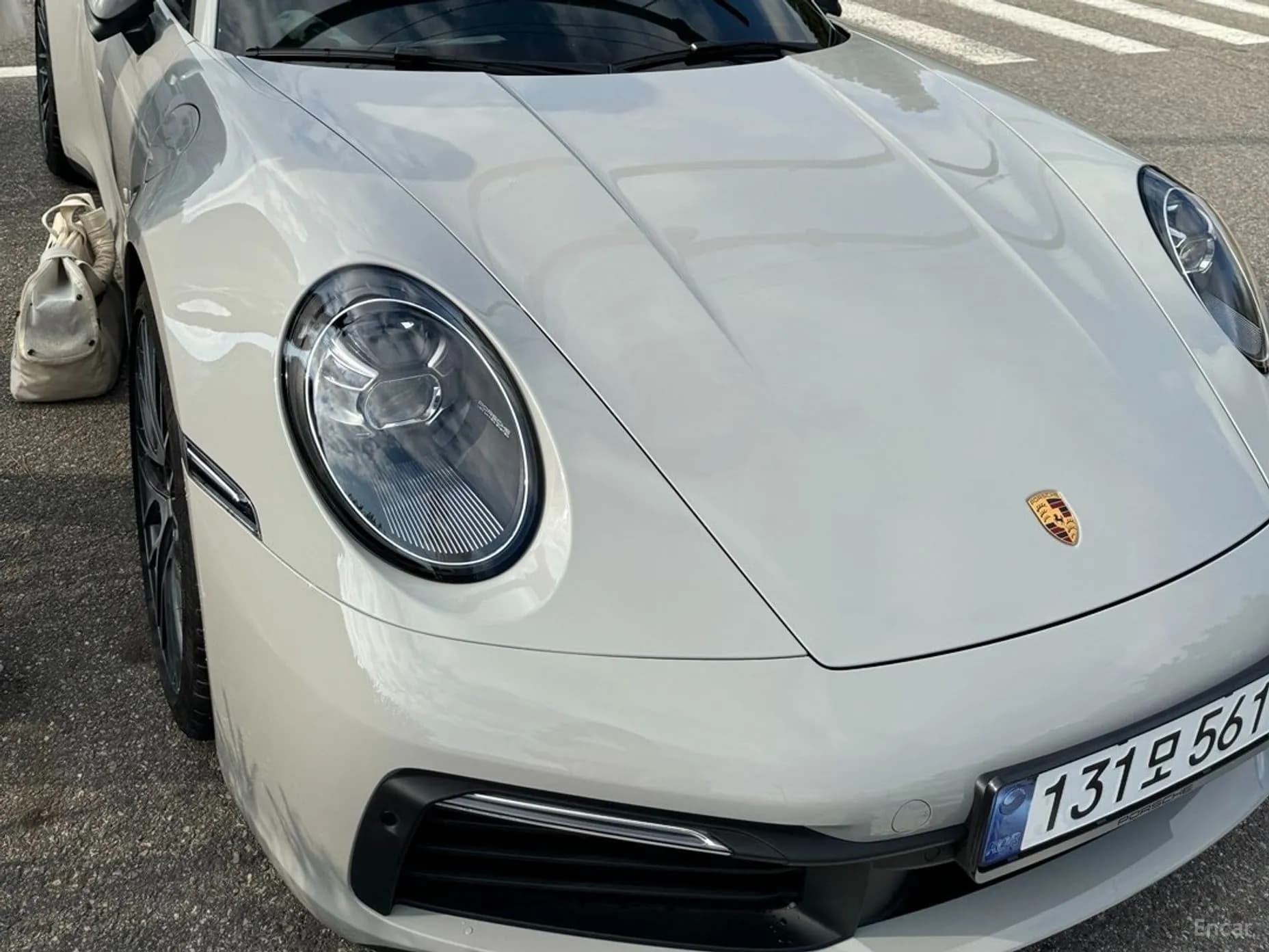 911 (992)