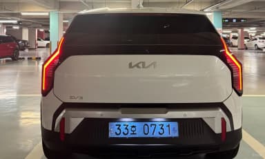 EV3