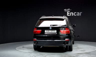 X5 (E70)