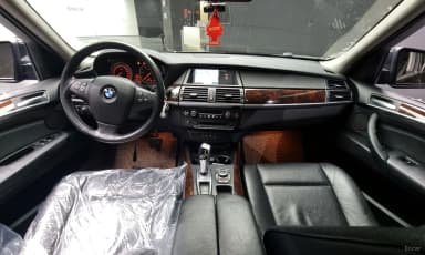 X5 (E70)