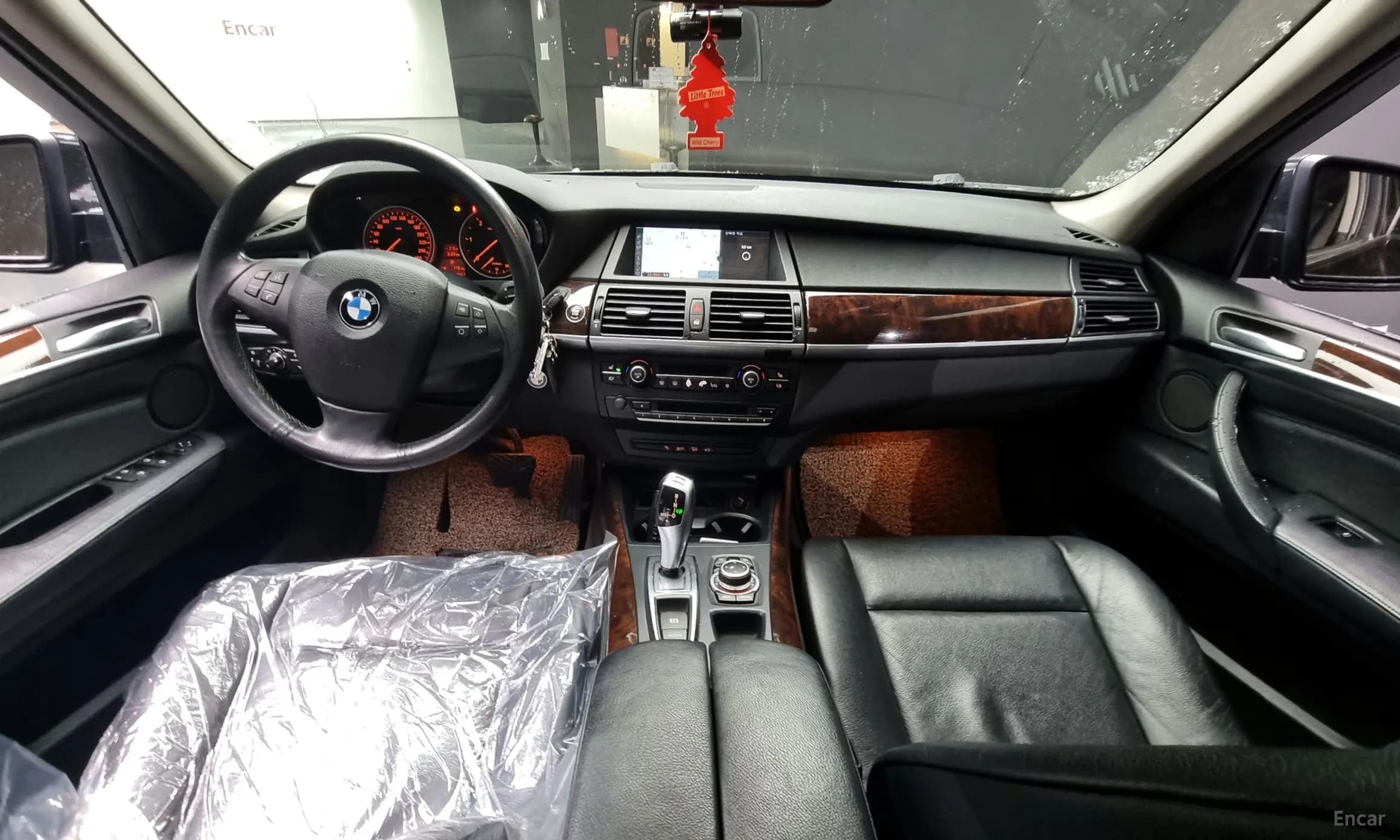 X5 (E70)
