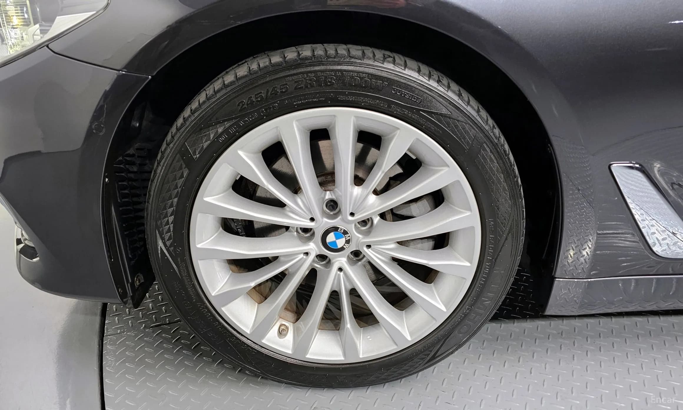 5 Series (G30)