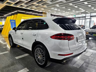 New Cayenne
