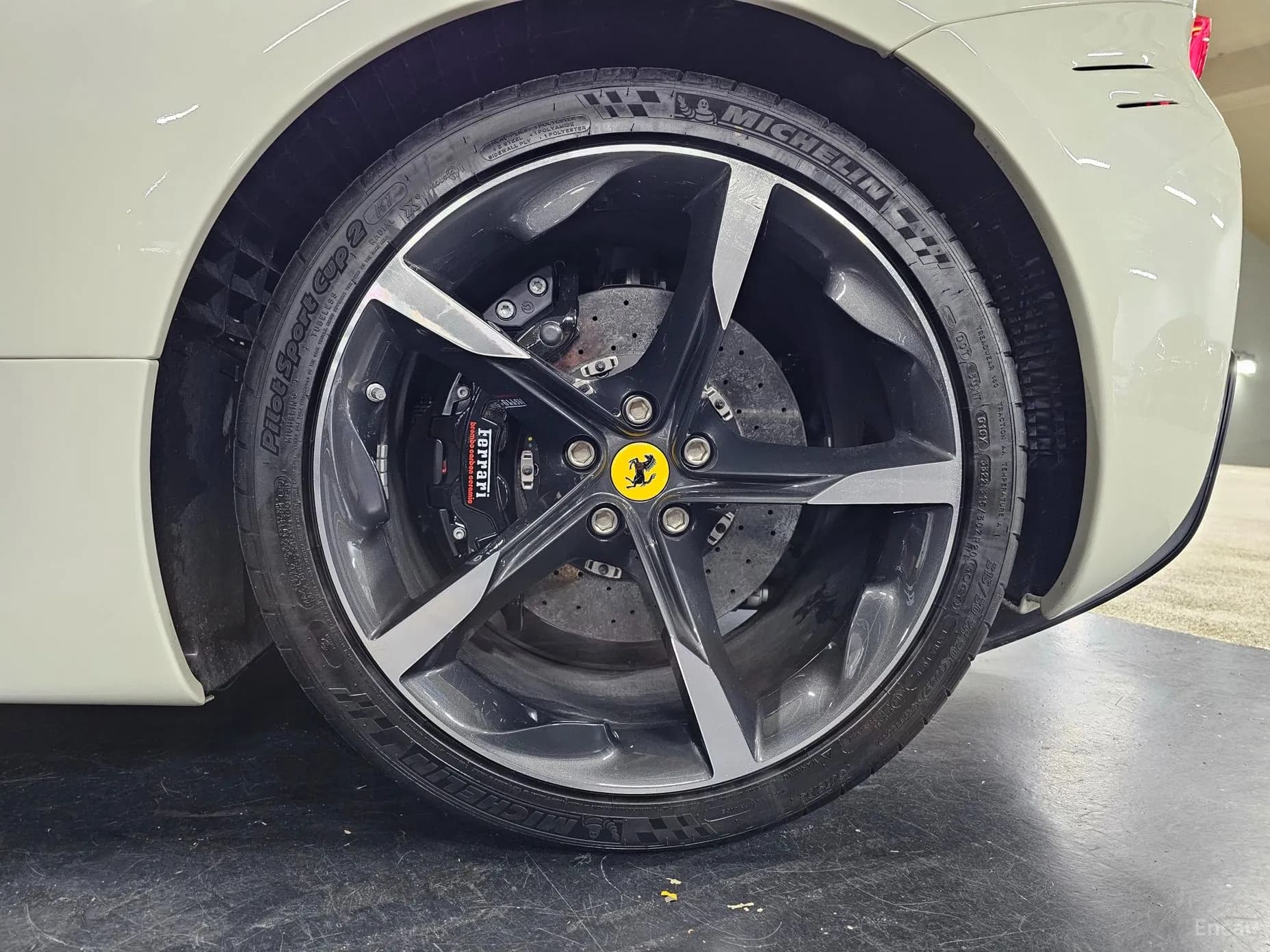 SF90 Spyder