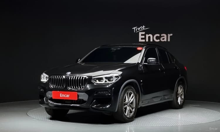 X4 (G02)