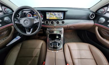 E-Class W213
