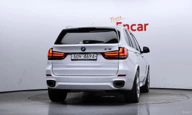 X5 (F15)