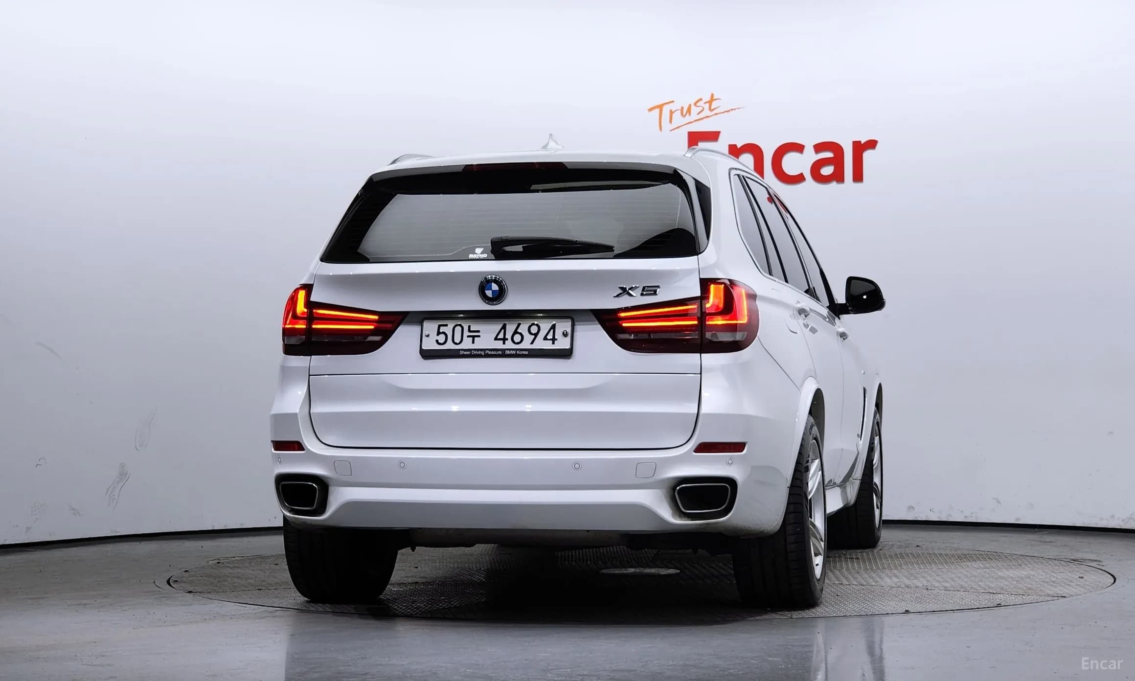 X5 (F15)
