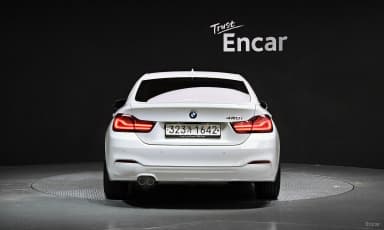 Series 4 (F32)