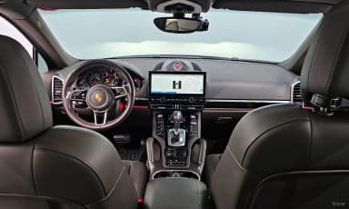 New Cayenne
