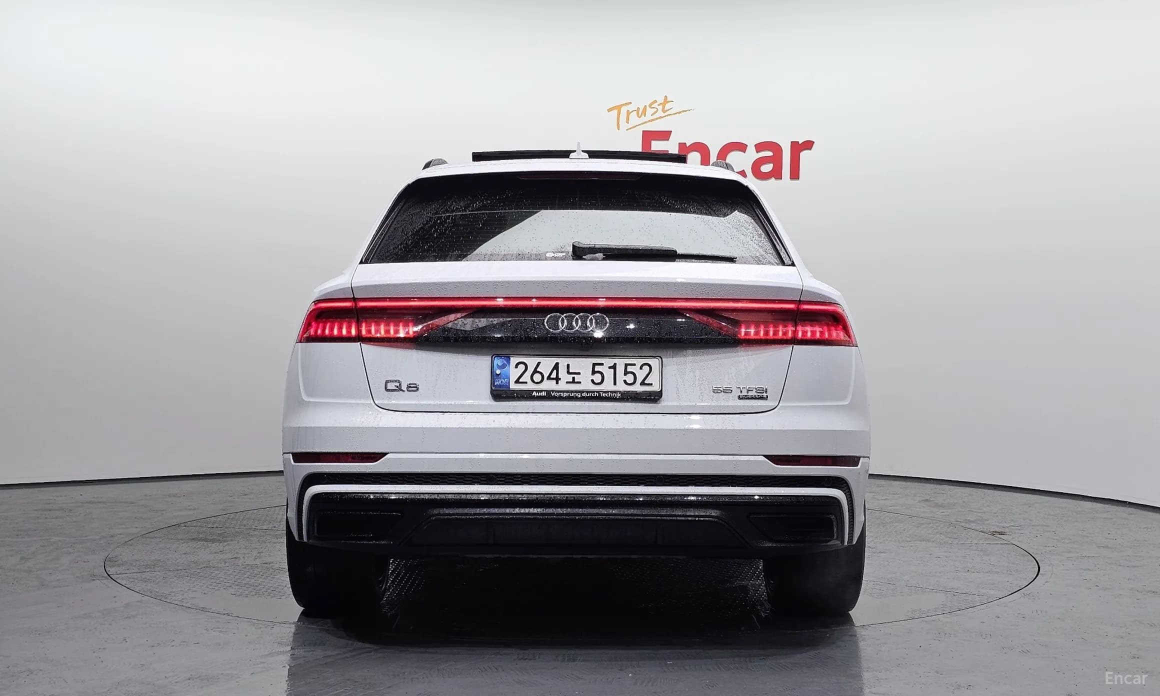 Q8 (4M)