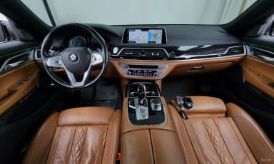 7 Series (G11)