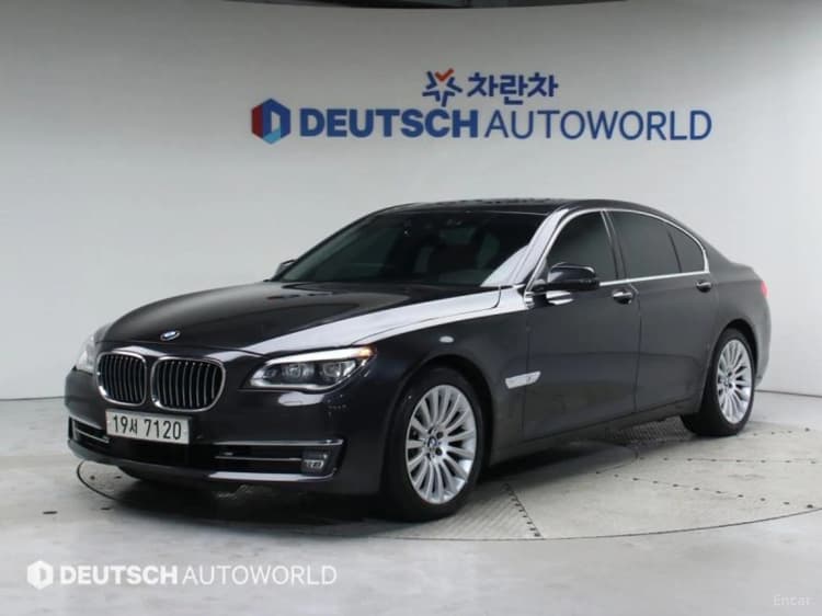 7 Series (F01)