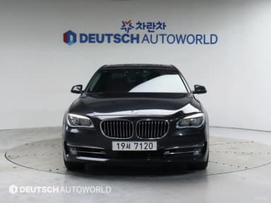7 Series (F01)